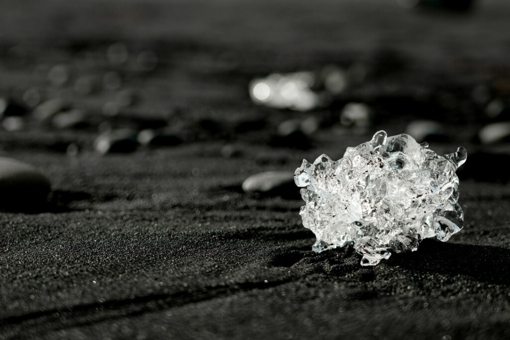 bloc de glace échoué de Diamond Beach